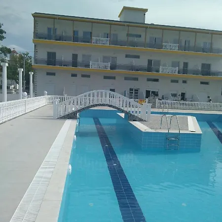 公寓式酒店 Olympic Beach Olympiakí Aktí